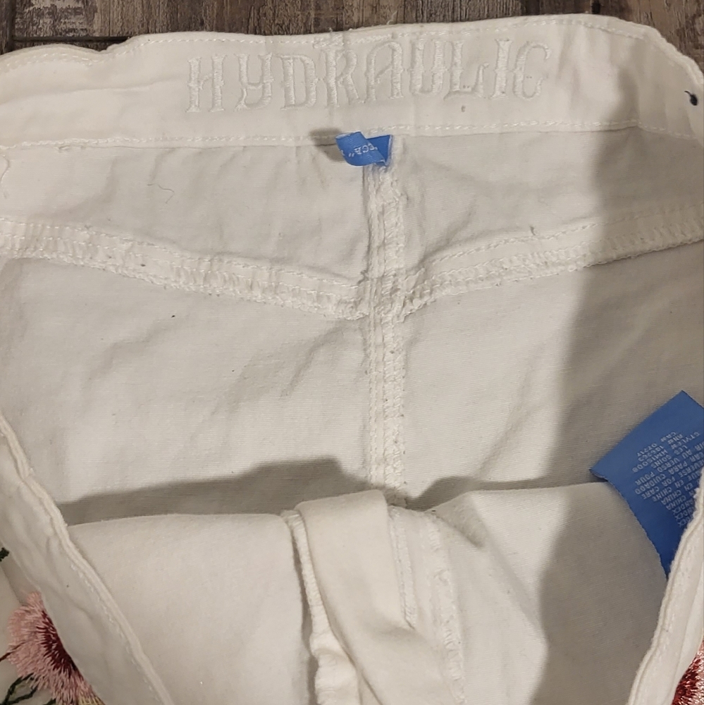 Hydraulic Tribeca Mid Rise Floral Skirt White Embroidered Size 12 - Picture 6 of 7